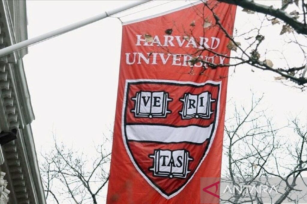 Mahasiswa China di Harvard Bingung Usai Larangan Pemerintah AS terhadap Penerimaan Mahasiswa Asing
