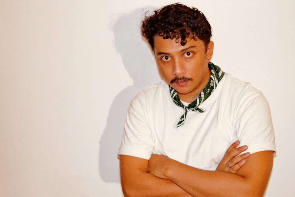 Sal Priadi Bikin Heboh, Lagu Baru Bikin Hati Meleleh