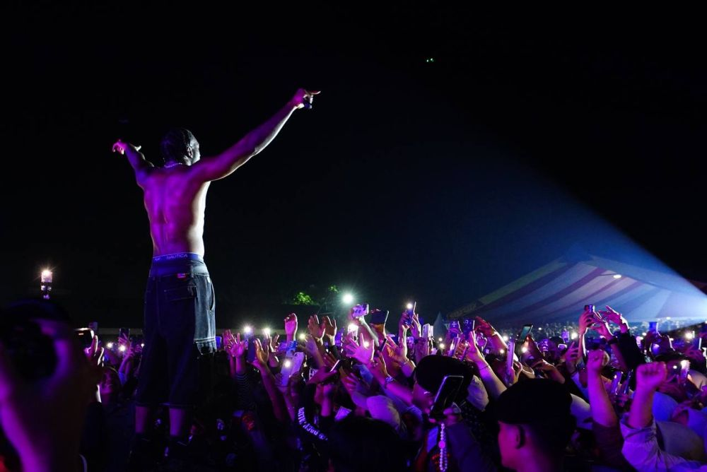 Melly Mike Guncang Panggung Pacu Jalur Riau 2025