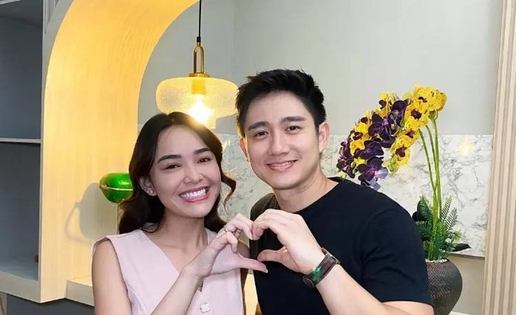 Heboh Amanda dan Kenny Nikah 10 Oktober